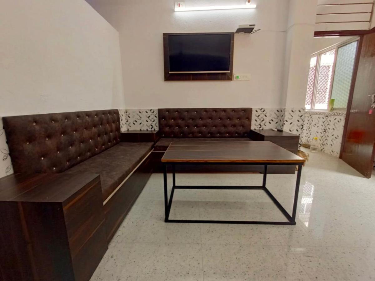 Chinta Haran Rest House Deoghar Phòng bức ảnh