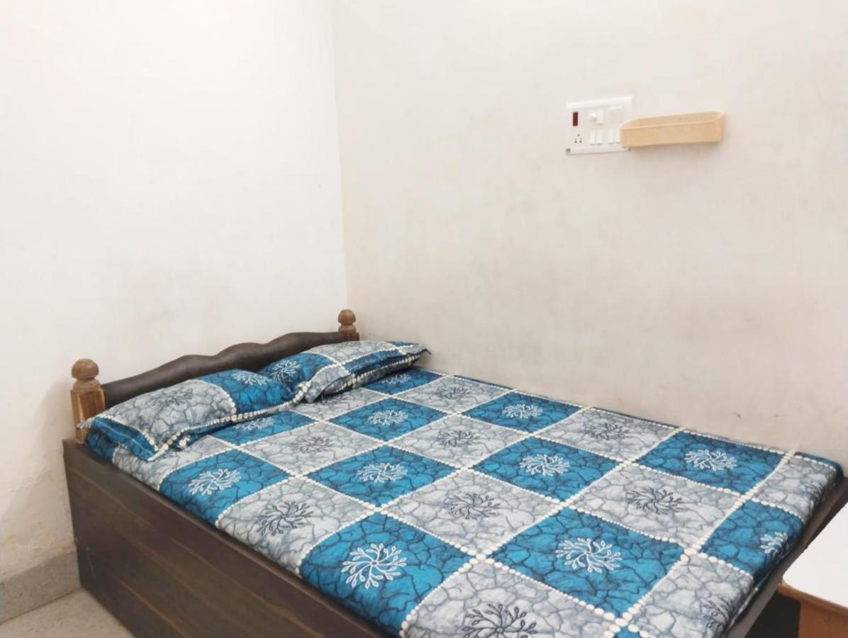 Chinta Haran Rest House Deoghar Ngoại thất bức ảnh
