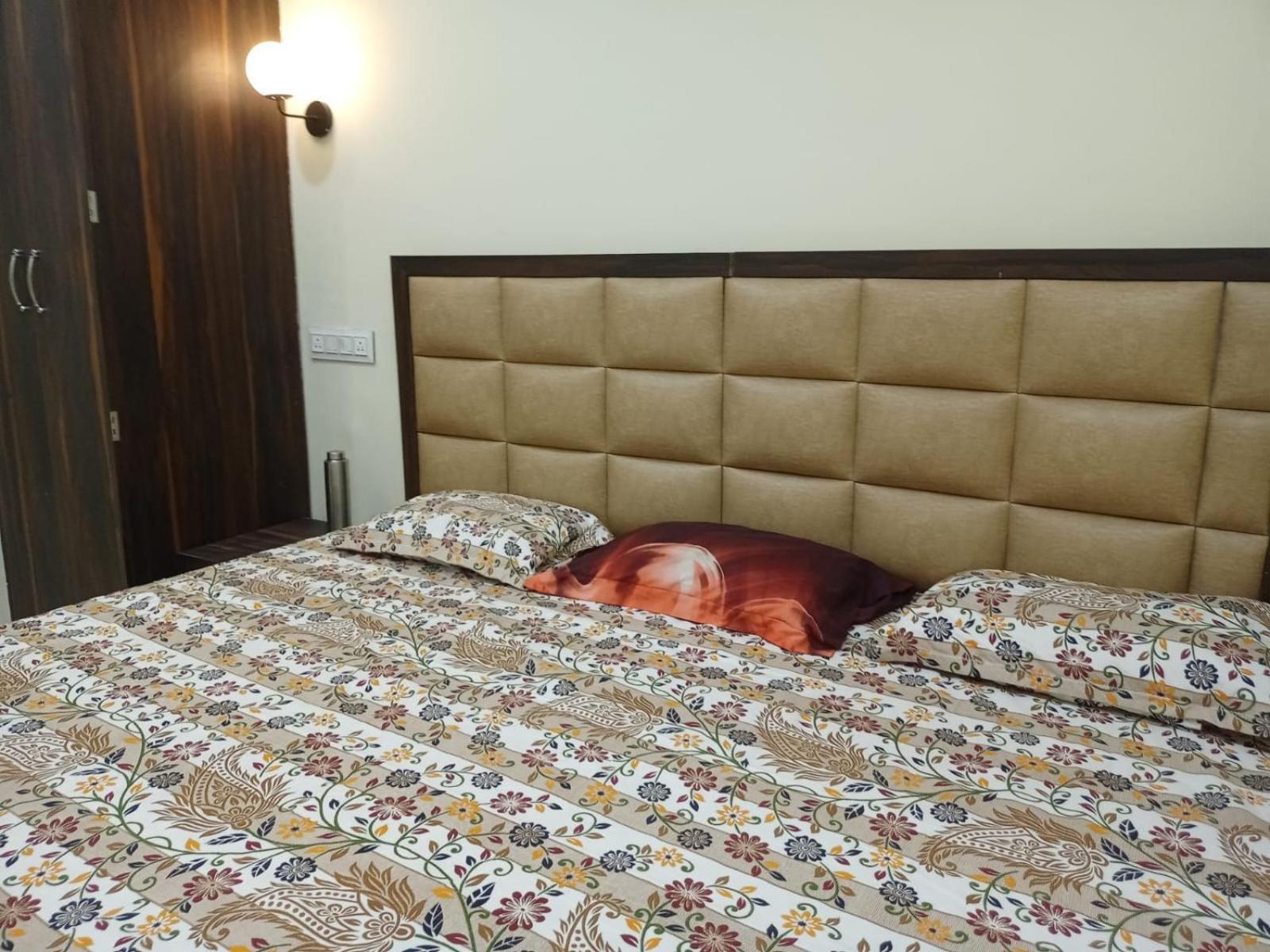 Chinta Haran Rest House Deoghar Ngoại thất bức ảnh